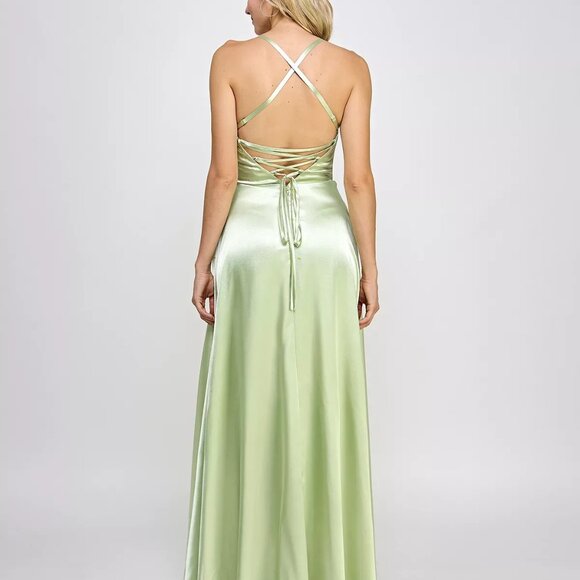 Speechless Juniors' Lace-Up-Back Satin Gown Pistachio - Picture 3 of 10